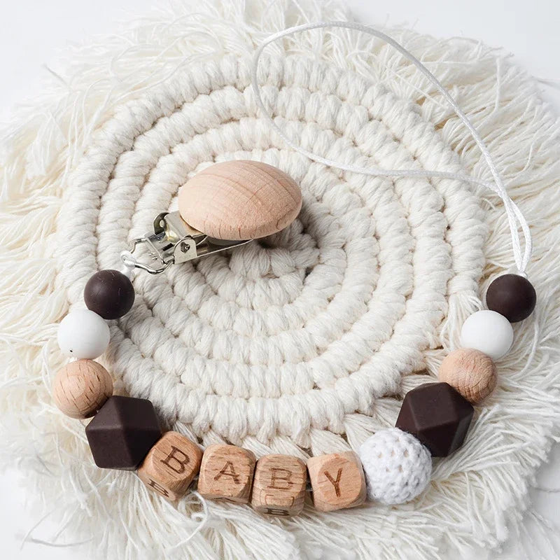 Attache-tétine personnalisée avec prénom – Cadeau naissance unique