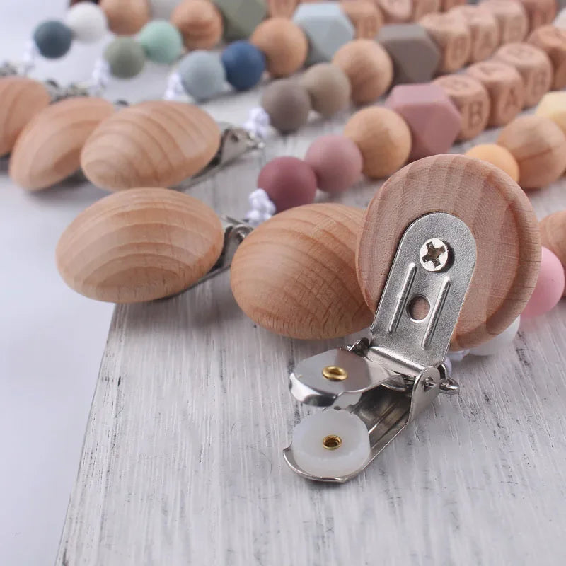 Attache-tétine personnalisée avec prénom – Cadeau naissance unique