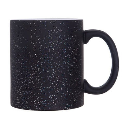 Mug personnalisé magique : révélez votre surprise à chaque gorgée
